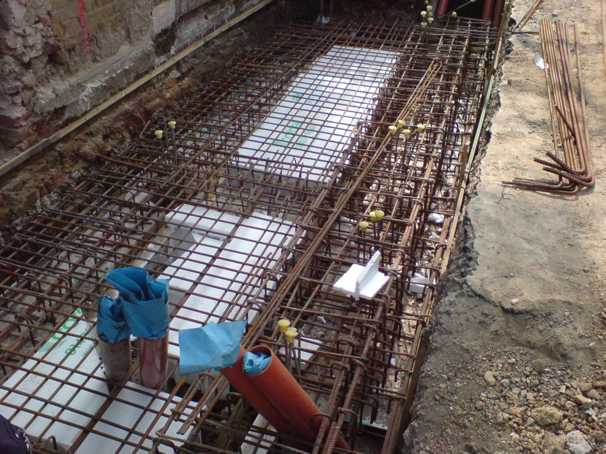 Upper Leytonstone refurbishment project, photo 4 by KRAMAN Ltd, London